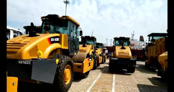 Полноценный выигрыш торгов ! Высокосортное оборубование по дорожному строительству в комплексе Группы XCMG партиями отправлено в Кению.