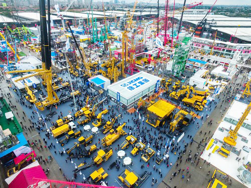 «С душой и умом производим для Вас» Шанхайская выставка Bauma 2016 (международная торговая выставка строительных механизмов, машин для стройматериалов, горных машин, строительных машин и строительной техники) XCMG покажет почему является ведущей легендой 